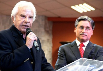 Cid Moreira testemunha sua fé em evento da Igreja Adventista