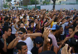 Notícias Gospel Marcha para Jesus reúne milhares de evangélicos em Recife | Noticia Evangélica Gospel