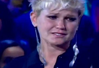 GOSPEL Fotos e imagens Assista: Xuxa chora muito ao ouvir Aline Barros cantando ‘Ressuscita-me’ em seu programa Noticia brasil