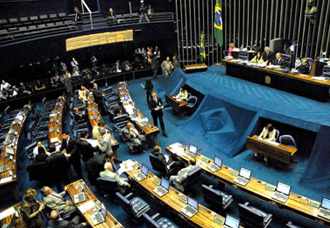 GOSPEL Fotos e imagens Senado se rende a evangélico: criminalizar homofobia fica para 2012 Noticia Brasil